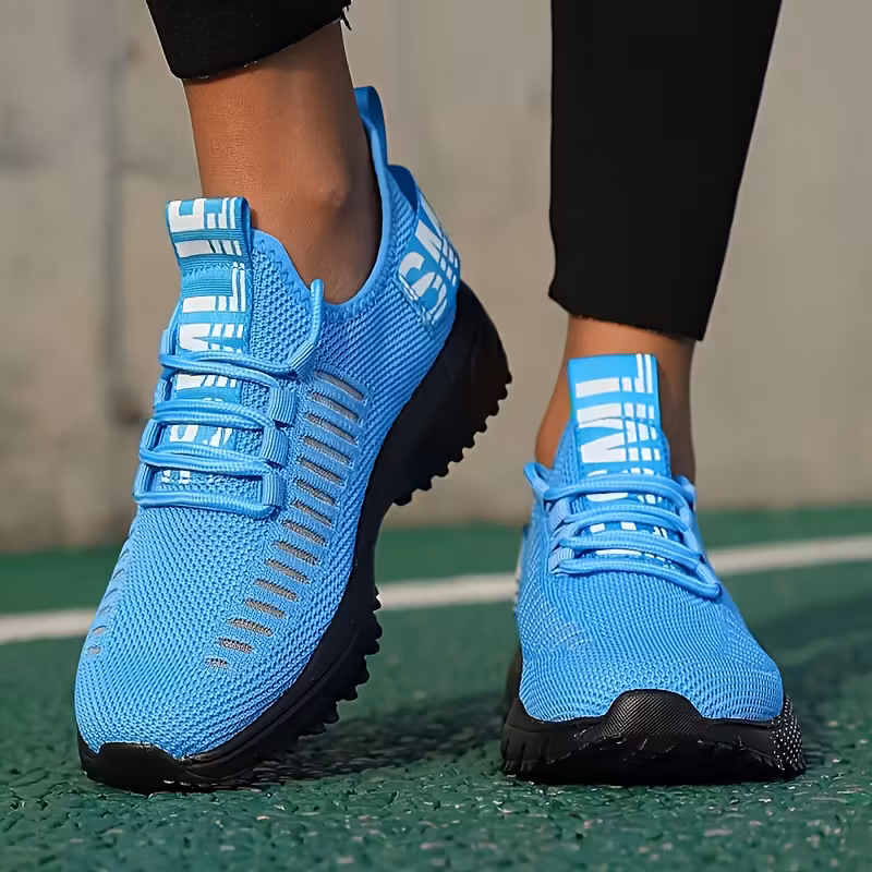 Men’s Flight Knit Running Shoes – Lightweight, Breathable, Cushioned Trail Shoes for Hiking & Tennis (Blue/Light)