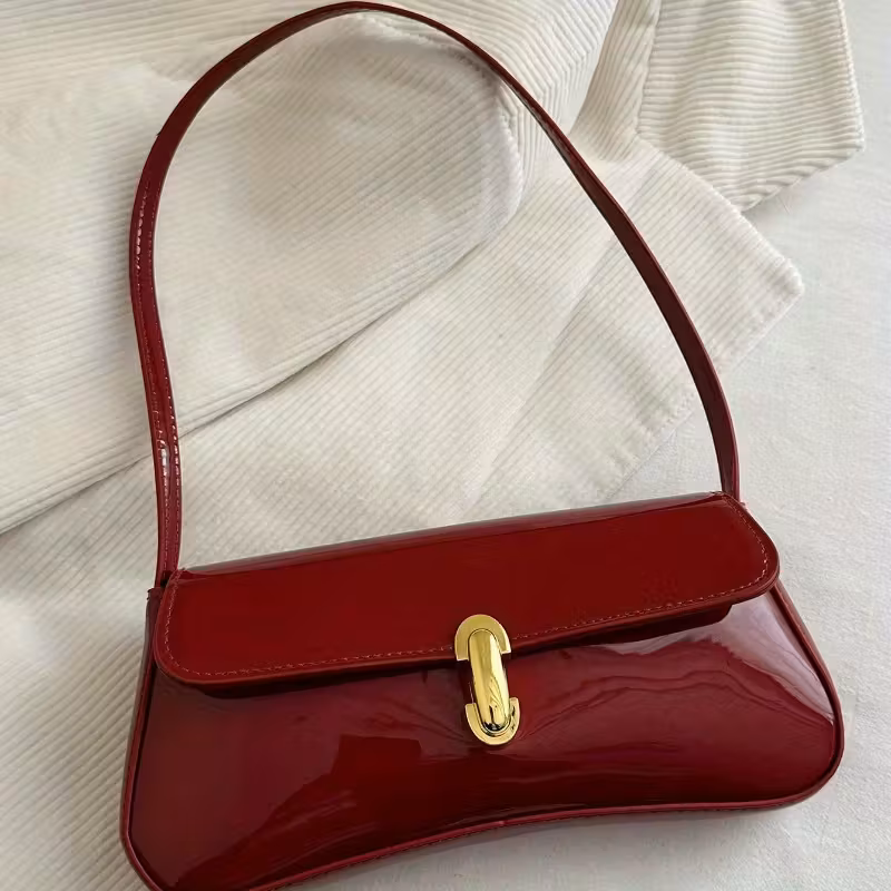 Women's Vintage Burgundy Glossy Handbag – Gold Turn-Lock Shoulder Bag for Parties & Events
